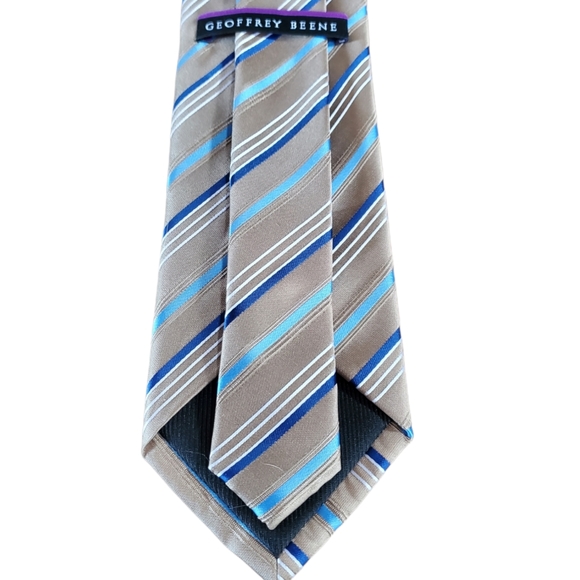 Geoffrey Beene Tie - Picture 3 of 5